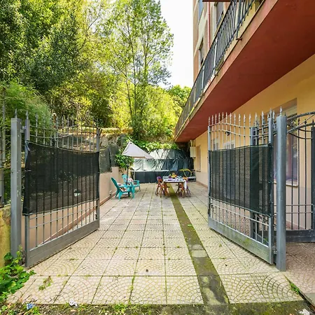 Essentia Fit Domus Iglesias